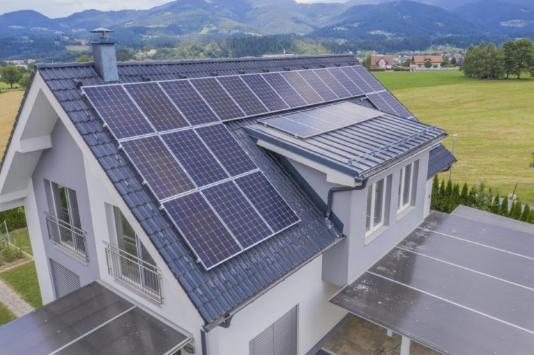 Benefits for Homeowners to Switch to Solar Power
